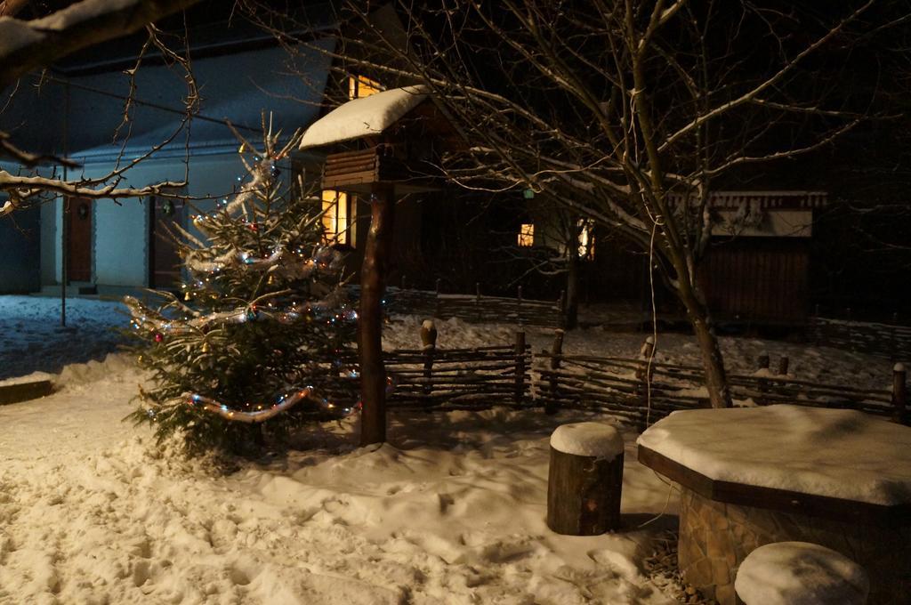 Usadba Okhotnichiy Dvor Konuk evi Yabluniv Dış mekan fotoğraf